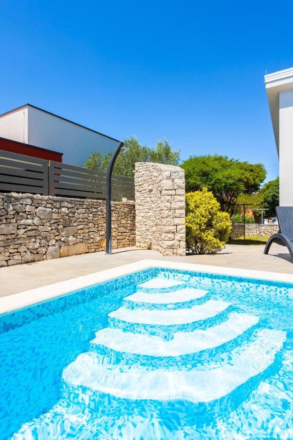 Villa קרניצה מראה חיצוני תמונה