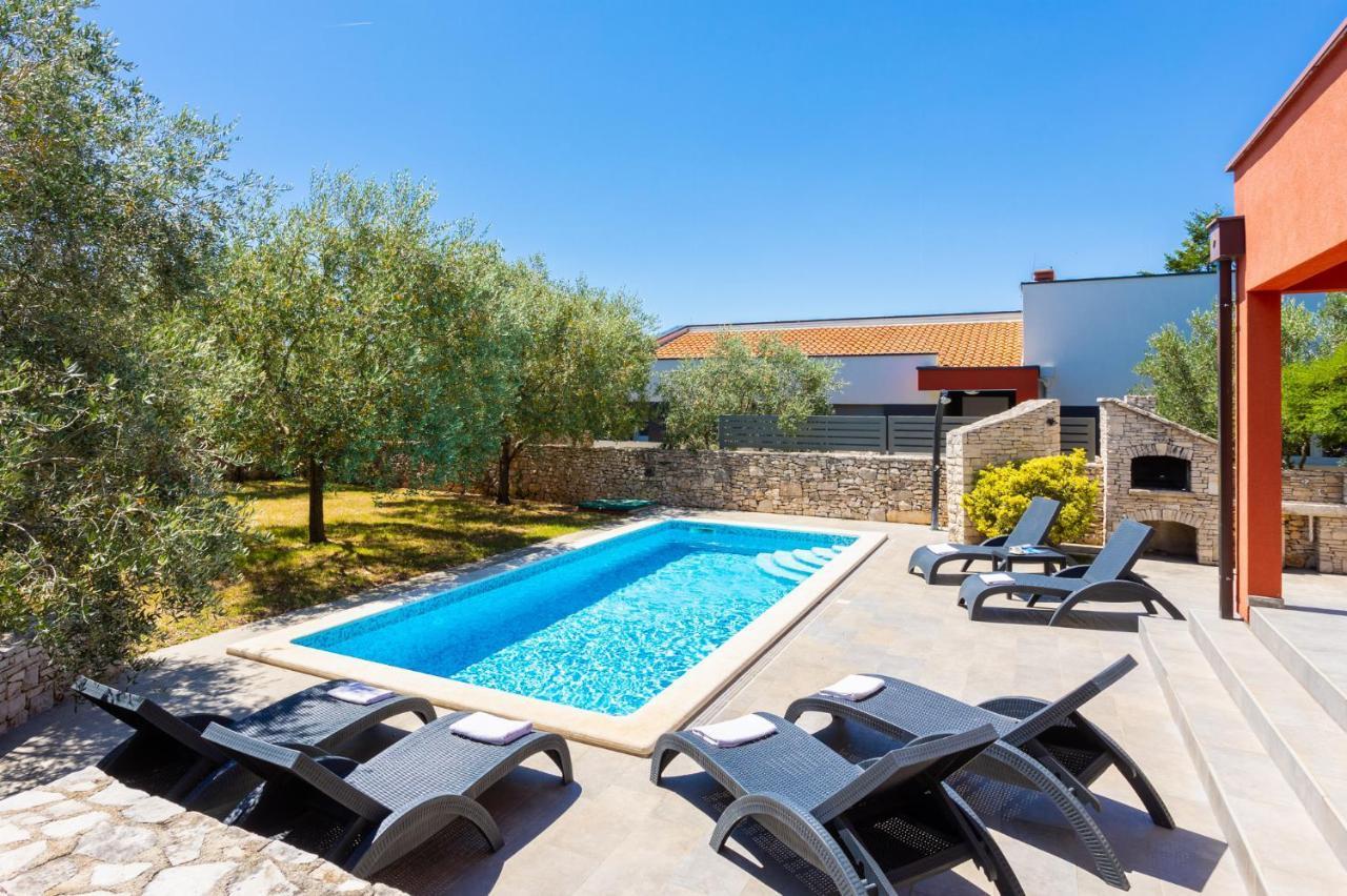 Villa קרניצה מראה חיצוני תמונה