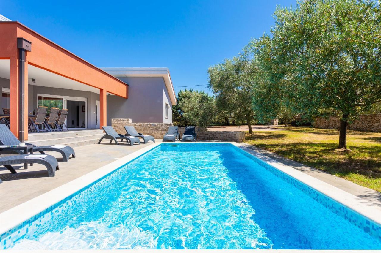 Villa קרניצה מראה חיצוני תמונה